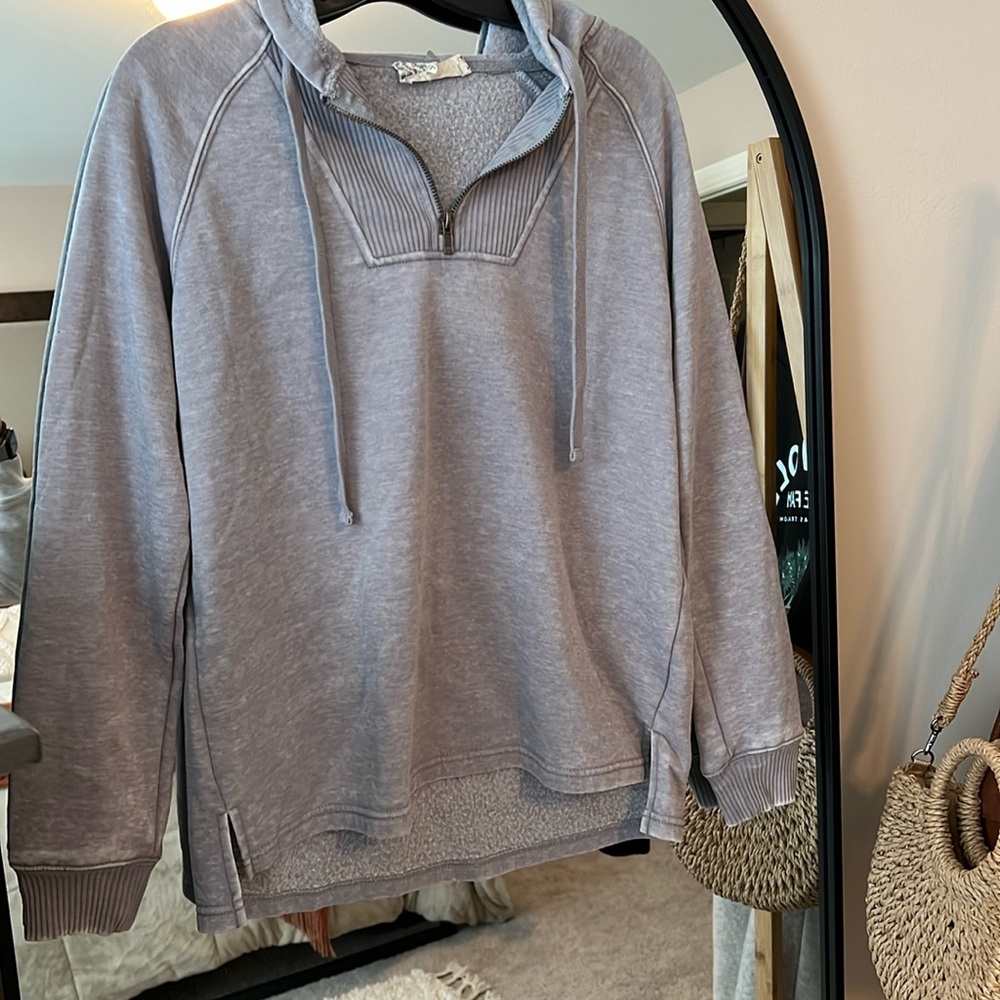 Lilac quarter zip